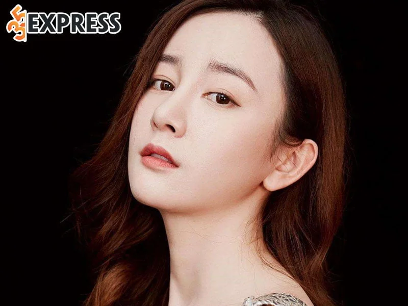 tom-tat-ly-lich-tieu-su-dien-vien-truong-mong-35express