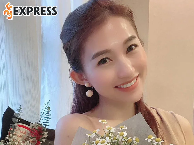tom-tat-ly-lich-tieu-su-giang-vien-my-ngoc-35express