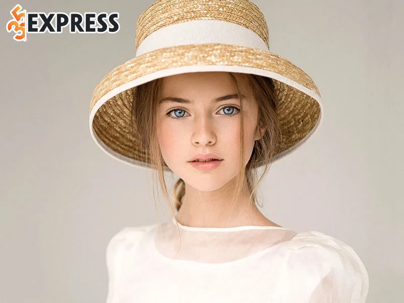 tom-tat-ly-lich-tieu-su-nguoi-mau-kristina-pimenova-35express