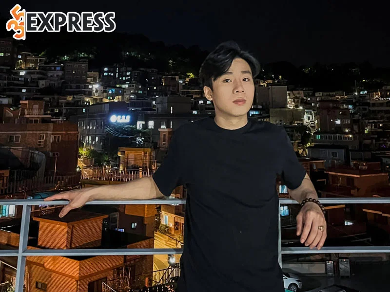 tom-tat-ve-ly-lich-tieu-su-cua-khanh-ssi-35express