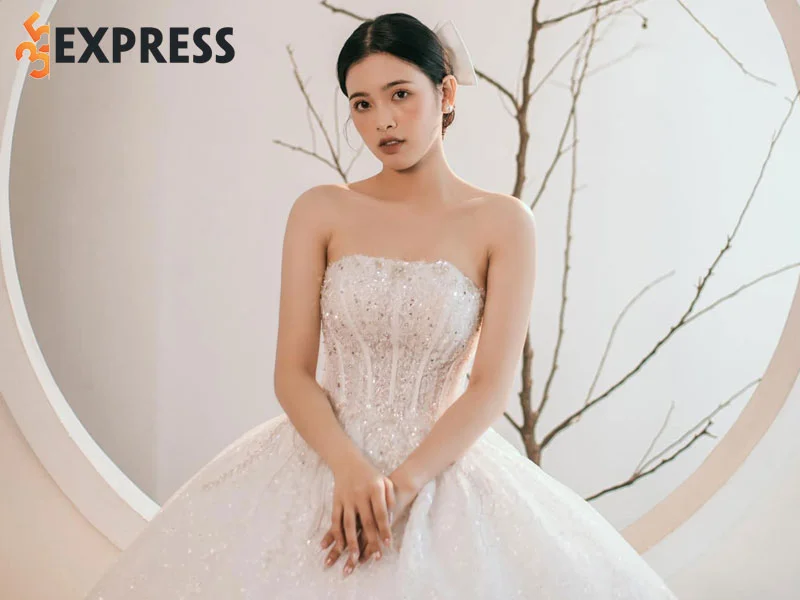 tran-thi-thoa-thuong-hot-girl-10x-xinh-dep-va-tai-nang-35express