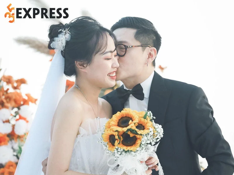 blv-hoang-son-chinh-thuc-tro-thanh-chong-nguoi-ta-1-35express