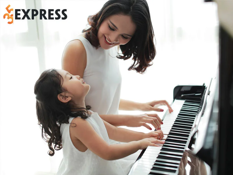 cau-lac-bo-hoa-mi-lop-hoc-piano-ha-noi-chat-luong-35express