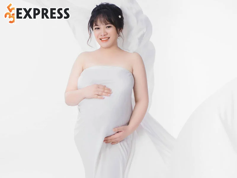cuoc-song-doi-tu-hon-nhan-cua-meo-us-1-35express