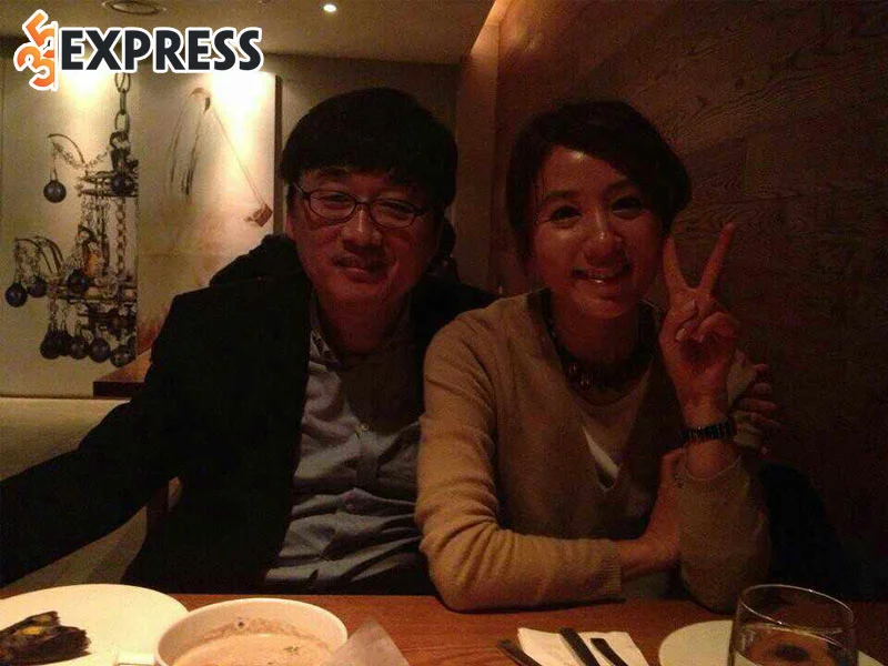 cuoc-song-doi-tu-vien-man-cua-kim-hee-ae-2-35express
