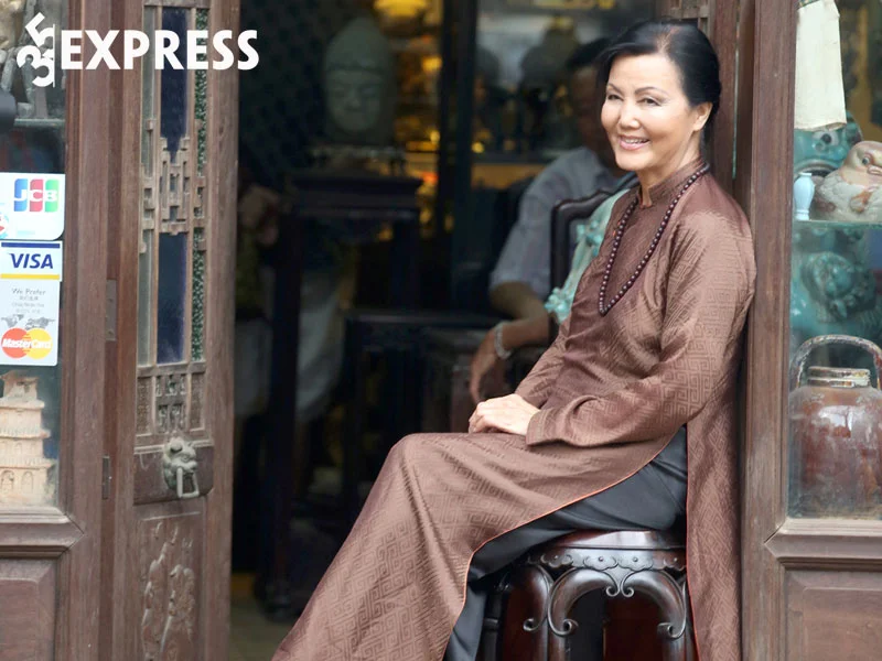 dien-vien-kieu-chinh-dong-phim-hollywood-o-tuoi-85-35express