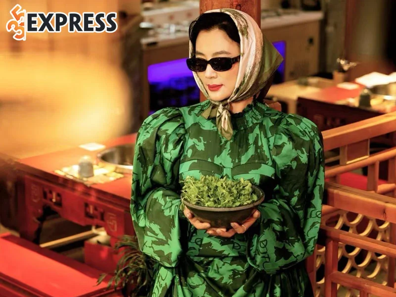 doi-tu-cua-dien-vien-ly-linh-ngoc-1-35express