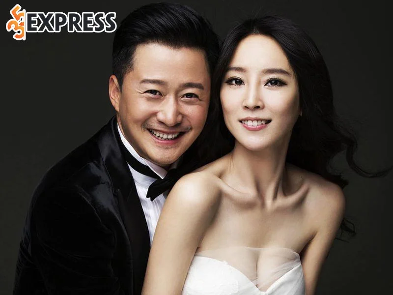 doi-tu-cua-nam-dien-vien-ngo-kinh-35express