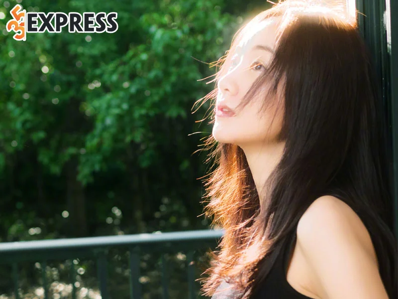 duong-dung-co-thoi-quen-khac-nguoi-35express