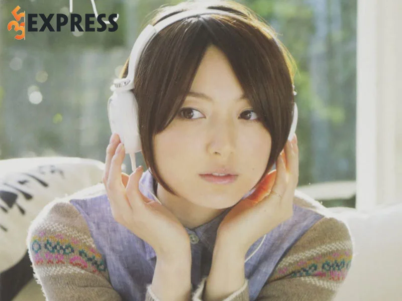 hanazawa-kana-la-ai-1-35express