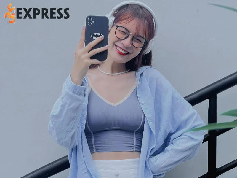 hanh-trinh-tro-thanh-hot-tiktoker-cua-nga-chan-6-35express