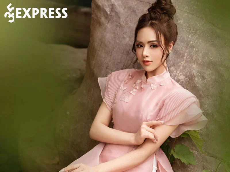 hoc-van-va-su-nghiep-cua-cao-thu-trang-1-35express