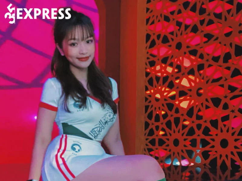 hot-girl-chau-minh-khoe-sac-cung-dan-hot-girl-trong-nong-cung-world-cup-2022-35express