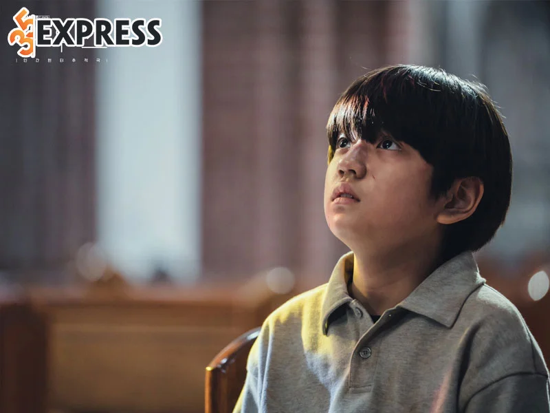 kim-kang-hoon-dien-xuat-an-tuong-trong-cau-ut-nha-tai-phiet-1-35express