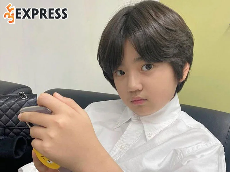 kim-kang-hoon-la-ai-1-35express