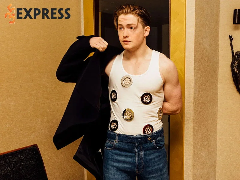 kit-connor-la-ai-1-35express