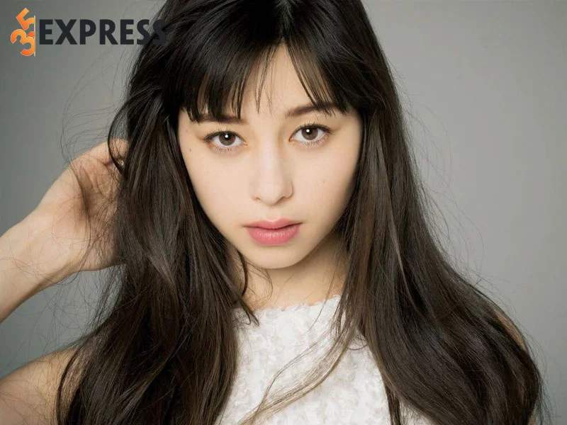 nakajo-ayami-la-ai-1-35express