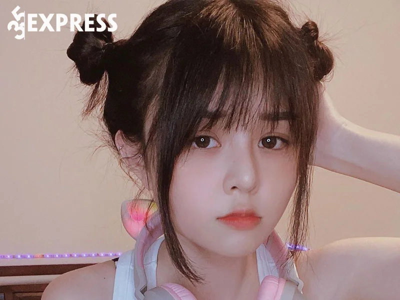 ngoc-eng-co-nang-dang-yeu-tren-cong-dong-tiktok-1-35express