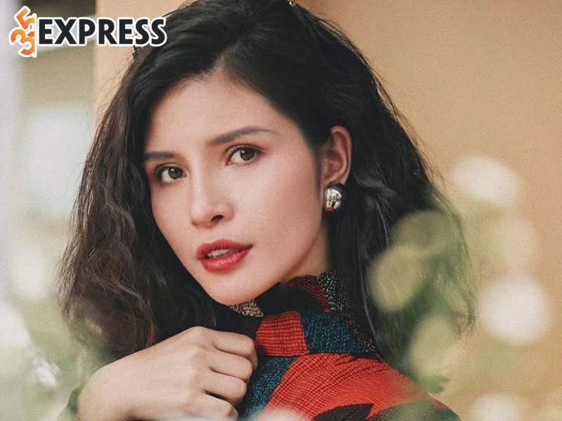 nguyet-fake-la-ai-1-35express