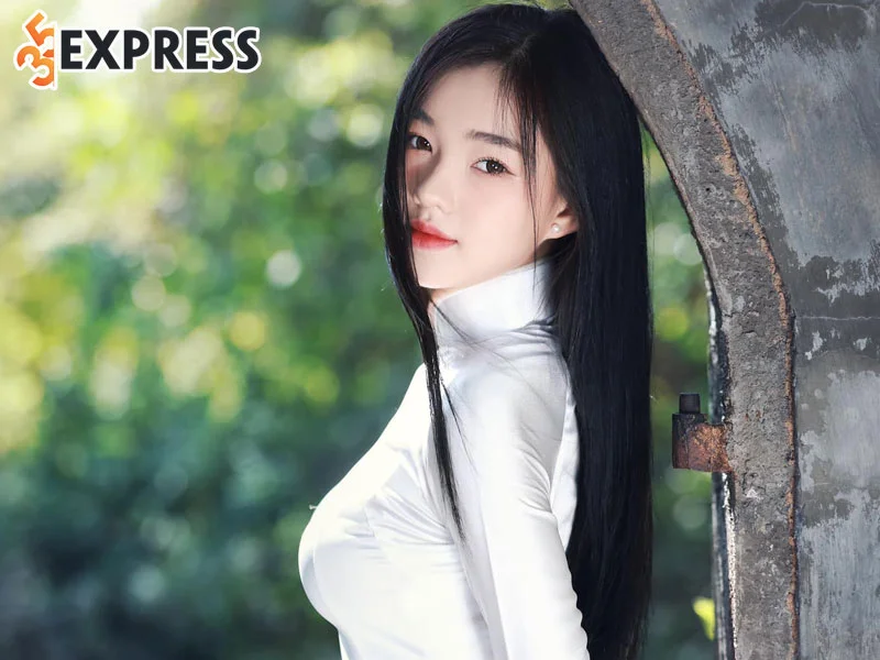 nhung-hinh-anh-dep-cua-tran-thi-be-quyen-4-35express