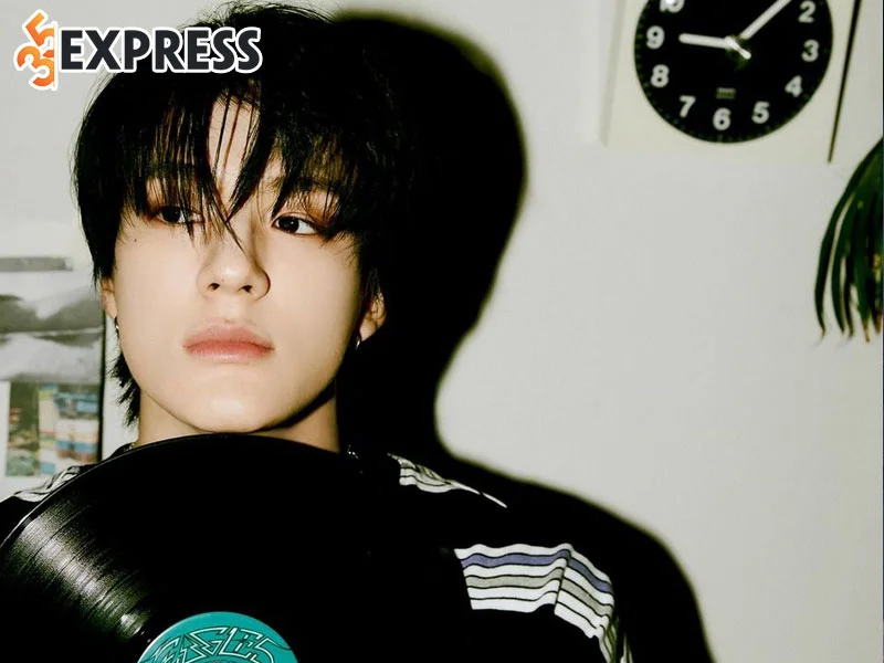 nhung-hinh-anh-dien-trai-cua-jeno-nct-35express