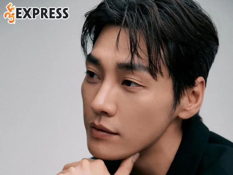 nhung-hinh-anh-dien-trai-cua-kim-young-kwang-1-35express