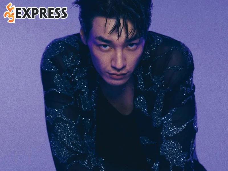nhung-hinh-anh-dien-trai-cua-kim-young-kwang-35express