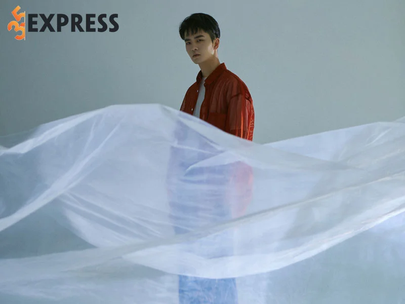 nhung-hinh-anh-dien-trai-cua-ngo-hi-trach-4-35express