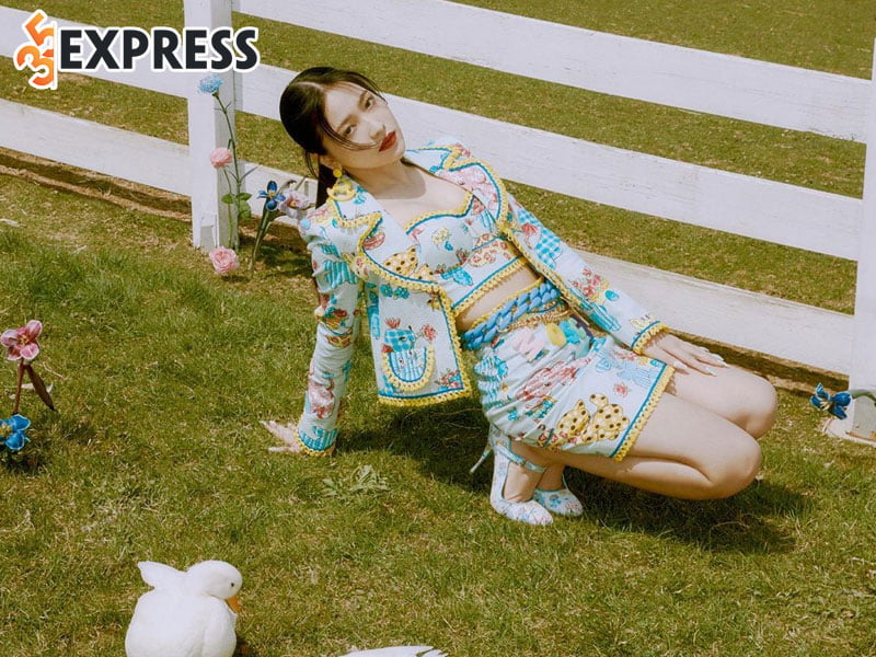 nhung-hinh-anh-xinh-dep-cua-yeri-red-velvet-1-35express
