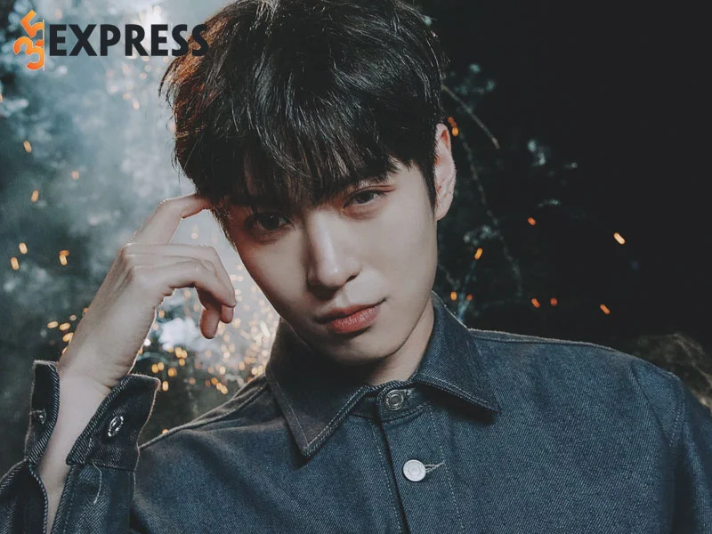 nhung-thanh-vien-cua-nhom-nhac-omega-x-hwichan-35express