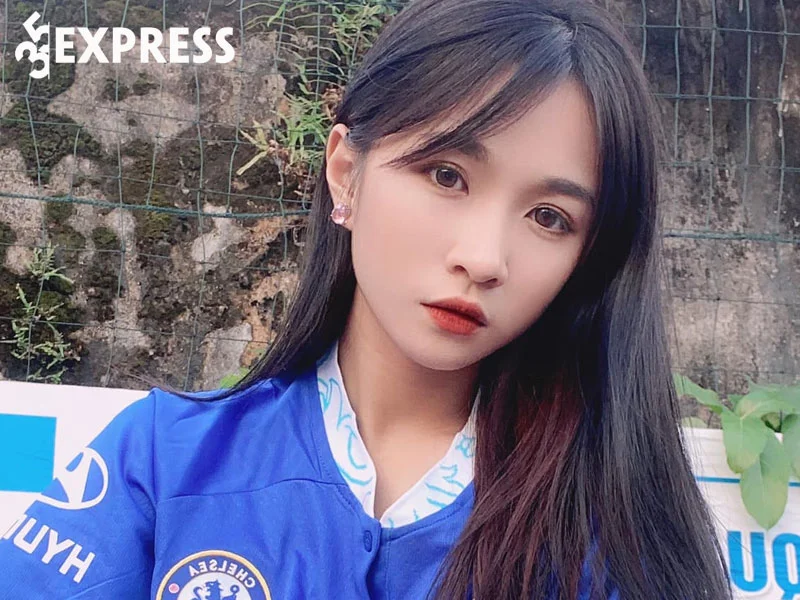 niem-dam-me-manh-liet-voi-bong-da-cua-hoang-minh-chau-1-35express