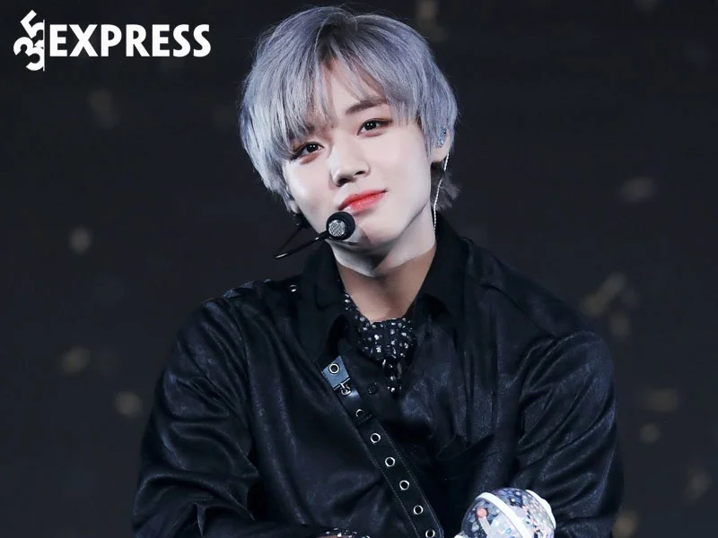 park-ji-hoon-bat-dau-hoat-dong-solo-35express