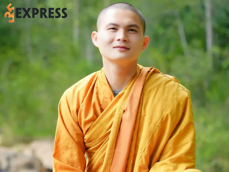 qua-trinh-hoc-tap-va-tu-hanh-cua-thay-giac-minh-luat-5-35express