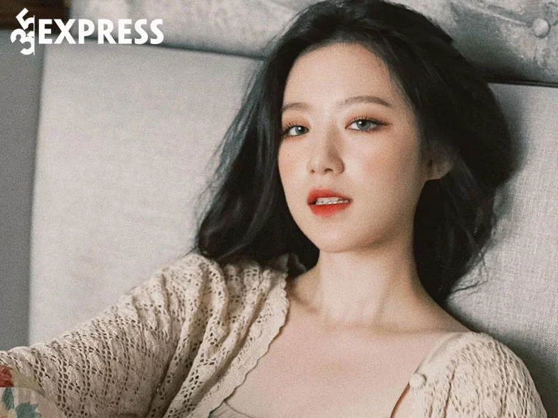 shuhua-gi-dle-xinh-dep-nhung-kem-noi-35express