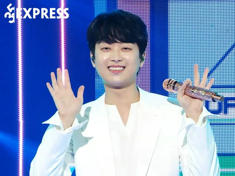 su-nghiep-am-nhac-cua-ca-si-lee-chan-won-2-35express