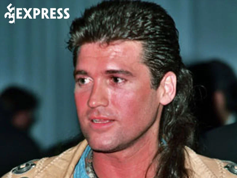 su-nghiep-am-nhac-dinh-cao-cua-ca-si-nhac-si-billy-ray-cyrus-1-35express