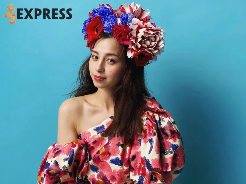 su-nghiep-cua-nguoi-mau-dien-vien-xinh-dep-ayami-nakajo-4-35express