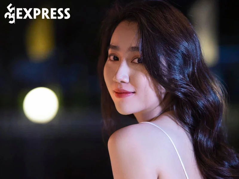 su-nghiep-dien-xuat-cua-dien-vien-huynh-hong-loan-2-35express