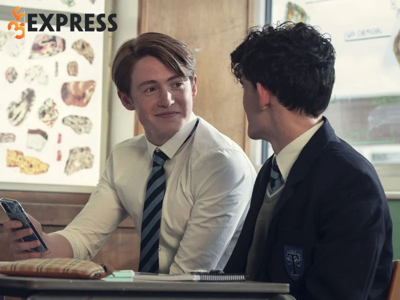su-nghiep-dien-xuat-cua-dien-vien-kit-connor-35express