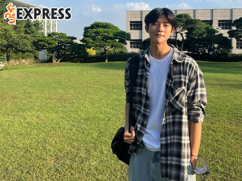 su-nghiep-dien-xuat-cua-the-tu-moon-sang-min-2-35express