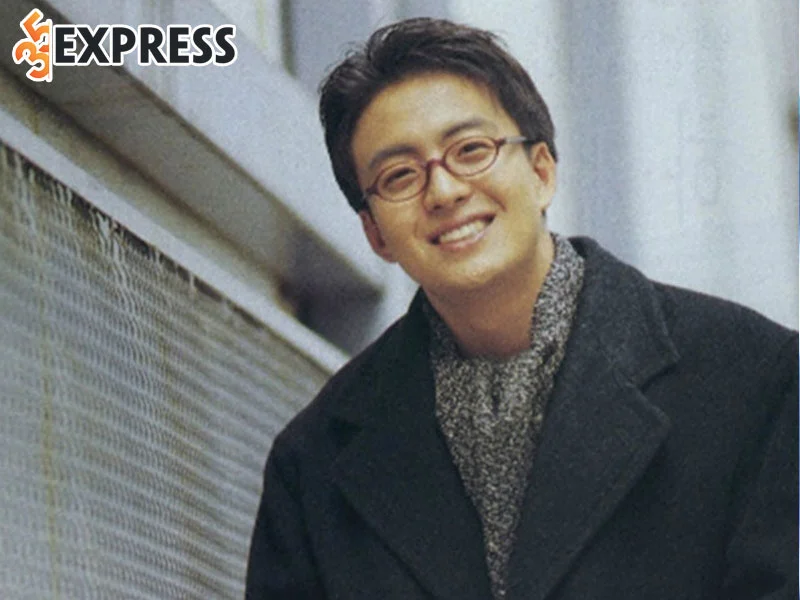 su-nghiep-giai-tri-cua-ong-hoang-bae-yong-joon-35express
