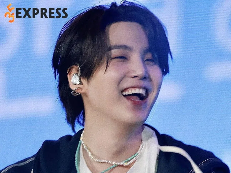 su-nghiep-nghe-thuat-dinh-cao-cua-nam-rapper-suga-bts-1-35express
