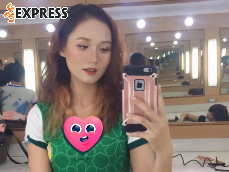 thai-phuong-thao-dai-dien-senegal-tai-nong-cung-world-cup-2022-1-35express