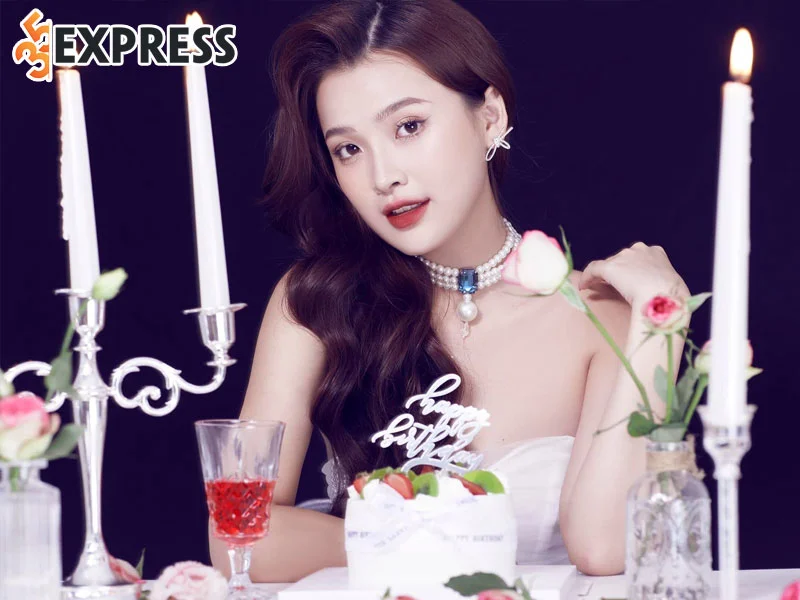 thong-tin-ly-lich-profile-cua-hot-girl-hong-trang-35express
