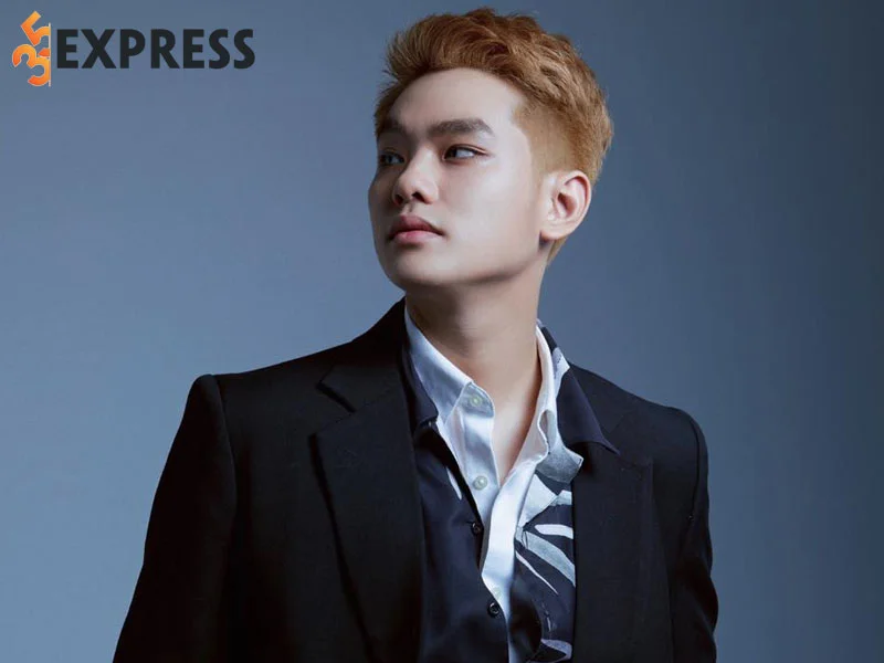 tom-tat-ly-lich-tieu-su-ca-si-bui-truong-linh-35express