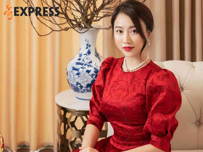 tom-tat-ly-lich-tieu-su-dien-vien-huynh-hong-loan-35express