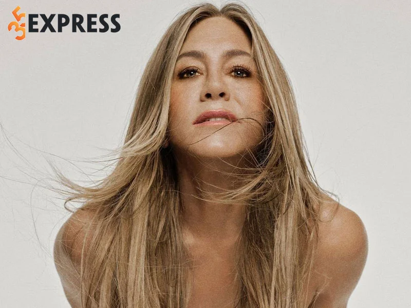 tom-tat-ly-lich-tieu-su-dien-vien-jennifer-aniston-35express