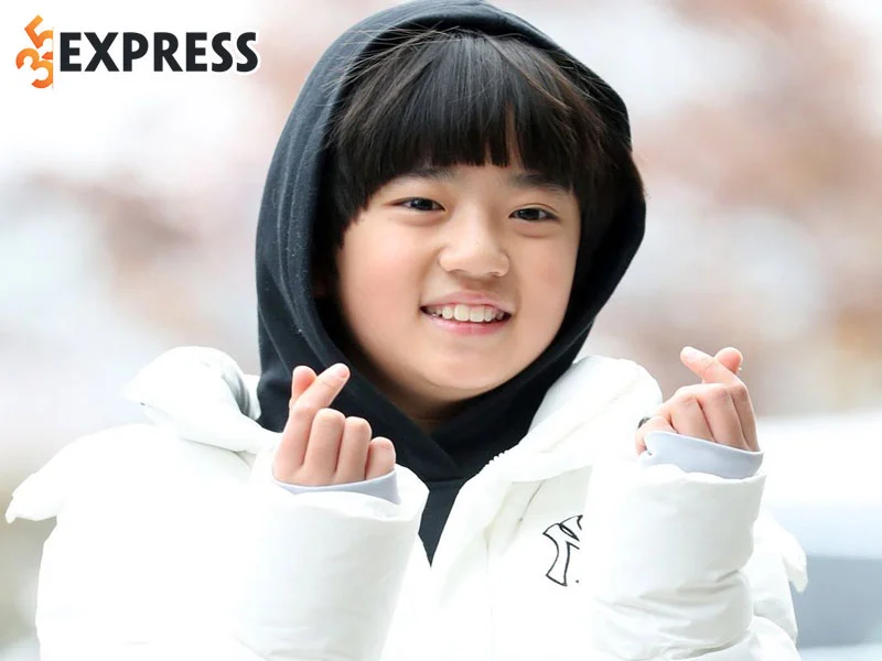 tom-tat-ly-lich-tieu-su-dien-vien-kim-kang-hoon-35express