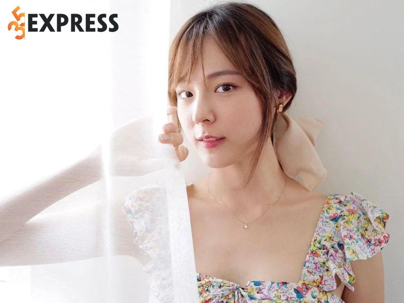tom-tat-ly-lich-tieu-su-dien-vien-pattie-ungsumalynn-35express