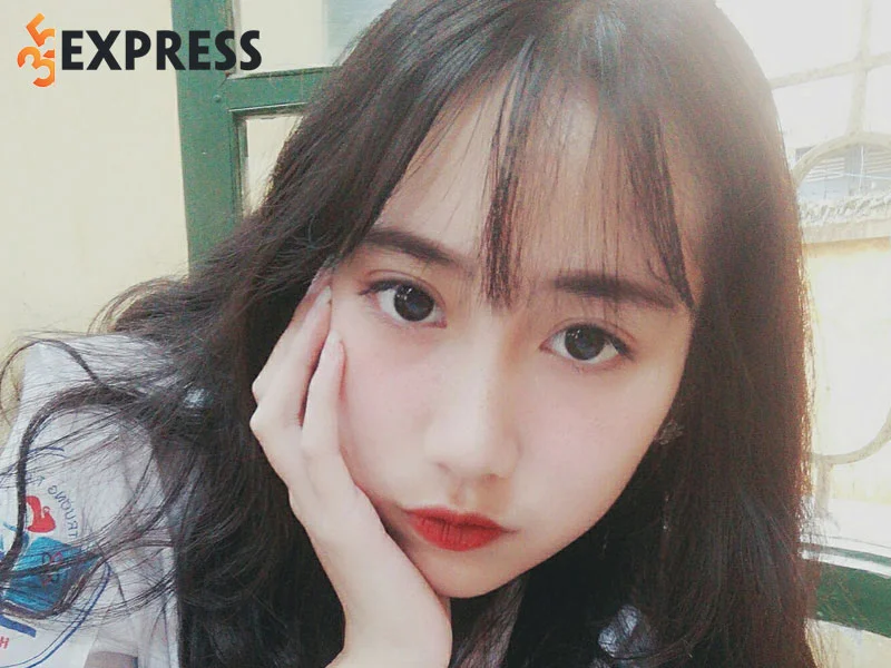 tom-tat-ly-lich-tieu-su-hot-girl-vi-hoa-35express